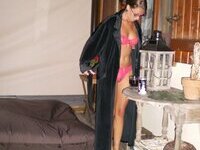 Swinger MILF sexlife hot pics