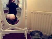 Hot selfies from amateur girl