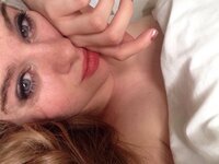 Beautiful amateur babe selfies collection