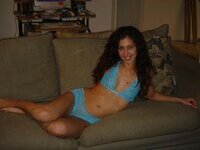 Curly amateur GF sexlife