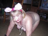 American mature sub pig Debbie H