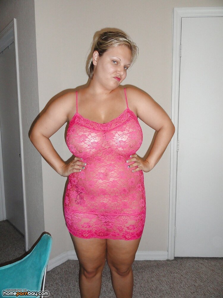 https://m.homepornbay.com/album/chubby-amateur-mom-lynn-showing-her-big-boobs