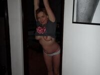 Amateur MILF Lindsey sexlife pics
