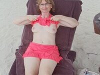 Mature amateur wife Tracy B