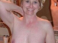 Mature amateur wife Tracy B