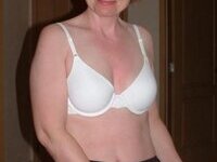 Mature amateur wife Tracy B