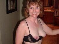 Mature amateur wife Tracy B