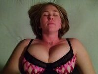 Busty amateur mom Kimberly