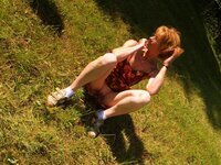 Mature amateur wife nude posing outdoors