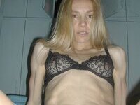 Skinny amateur blonde wife sexlife
