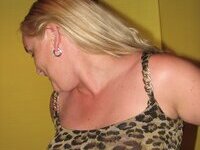 Busty amateur blonde MILF sexlife pics collection
