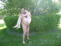 Mature amateur couple share private pics