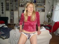 Mature amateur blonde wife homemade pics collection