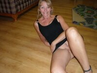 Slutty amateur moms and wives
