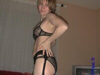 Homemade pics of a real amateur wife