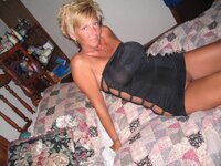 Blond amateur mom sexlife pics