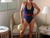 Busty mature mom sexlife pics
