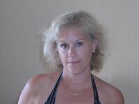 Busty mature mom sexlife pics