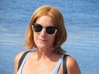 Busty mature mom sexlife pics