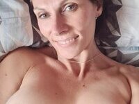 Mature mom still sexy
