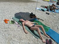 Nackt am strand