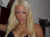 Amazing amateur blonde babe sexlife pics