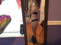 Nude selfies at mirror from amateur girl