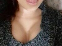 Amateur latino brunette showing her tits