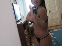 Nude selfies from amateur brunette