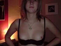 Pretty amateur blonde wife homemade pics collection