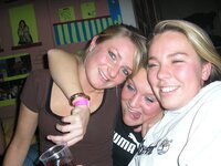 Amateur blonde with friends nn pics