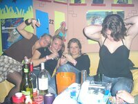 Amateur blonde with friends nn pics