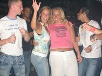 Amateur blonde with friends nn pics