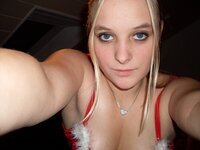 Cute amateur blonde teen girl exposing herself