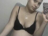 Preggo amateur wife making selfies