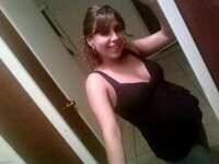 Preggo amateur wife making selfies