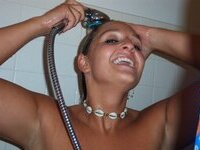 Blond amateur MILF homemade pics