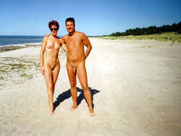 Нудисты / Nudists