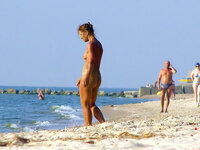 Нудисты / Nudists