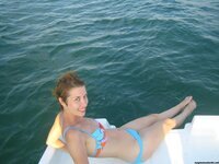 Замужняя шлюха предлагает себя / Married whore offers herself