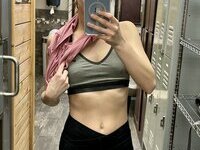 21yo flat girlfriend Tanner