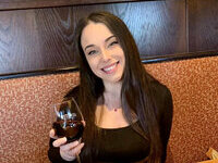 31yo new influencer Kelly goes wild
