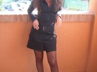 Amateur Italian brunette