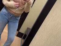 Average MILF loves posing for husband