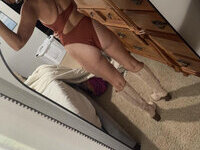 Average MILF loves posing for husband