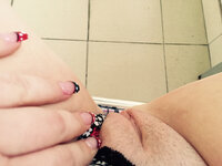 Bi curvy teen GF selfies