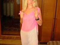 Blonde eastern European girlfriend homemade photo shooting