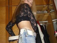 Blonde eastern European girlfriend homemade photo shooting