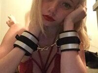 Cute and horny teen selfies