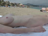 Exhibitionist wife Mia